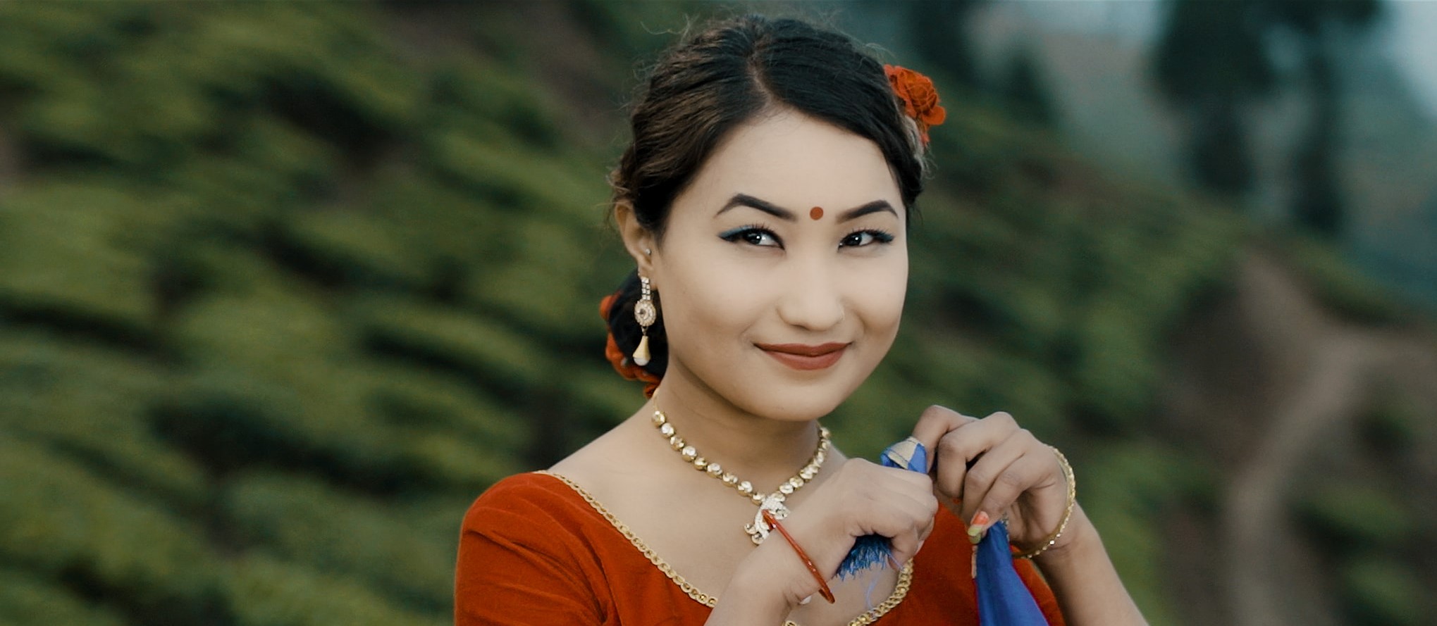 किरण र प्राश्नाको ’चोली तिम्रो’ सार्वजनिक