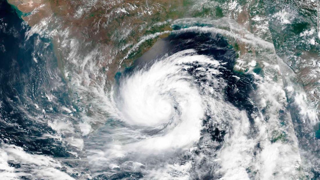 चक्रवातको असर मङ्गलबारदेखि, पर्वतारोहीलाई सतर्कता अपनाउन आग्रह
