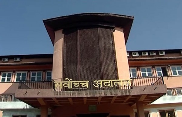 ओलीका वकिलको सर्वोच्चमा मागदाबी : प्रधानमन्त्रीबाट जे भयो त्यो ठीक, राष्ट्रपतिबाट जे भयो त्यो गलत !