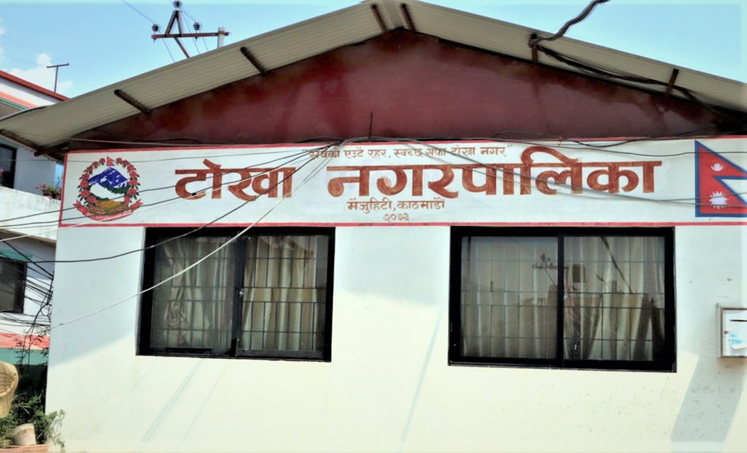 स्वास्थ्यकर्मी कुटिएपछि रोकिएको कोरोना खोप पुनः सञ्चालन