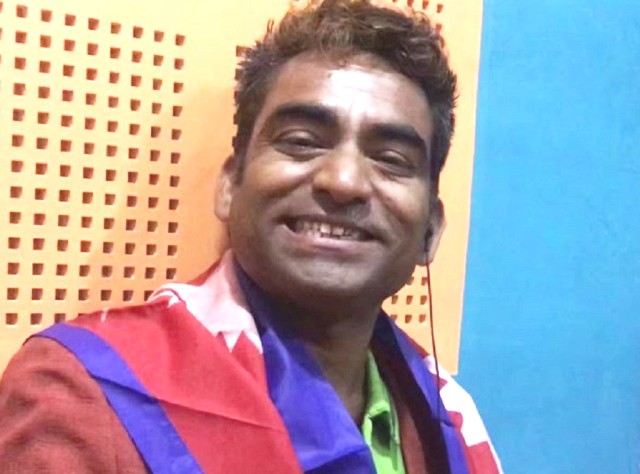 बेलढुङ्गामा उभिएर...