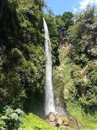 झरना हेर्न आउने भीडबाट खानेपानी मुहान प्रदूषित