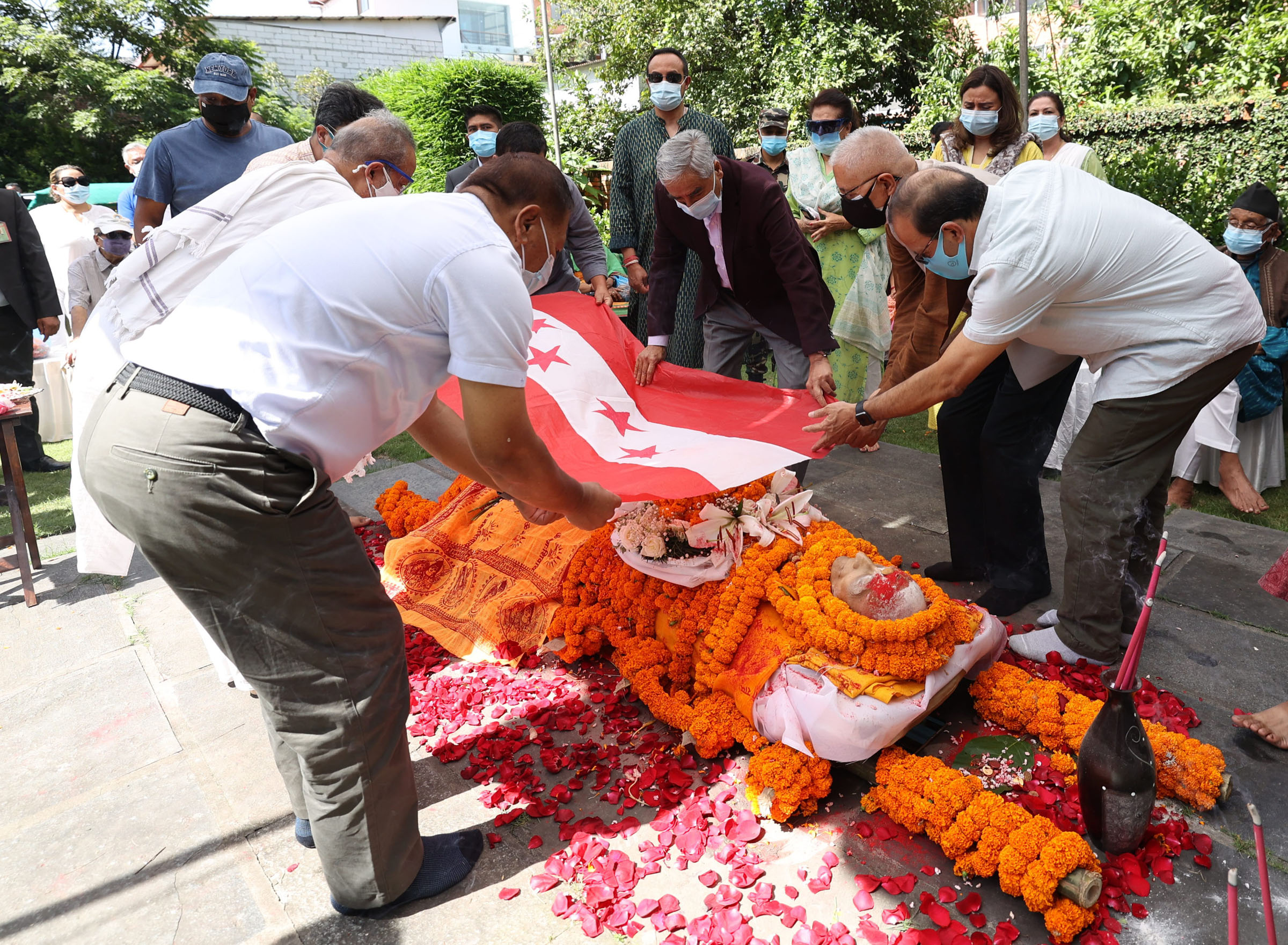 प्रधानमन्त्रीद्वारा राणाप्रति श्रद्धाञ्जलि