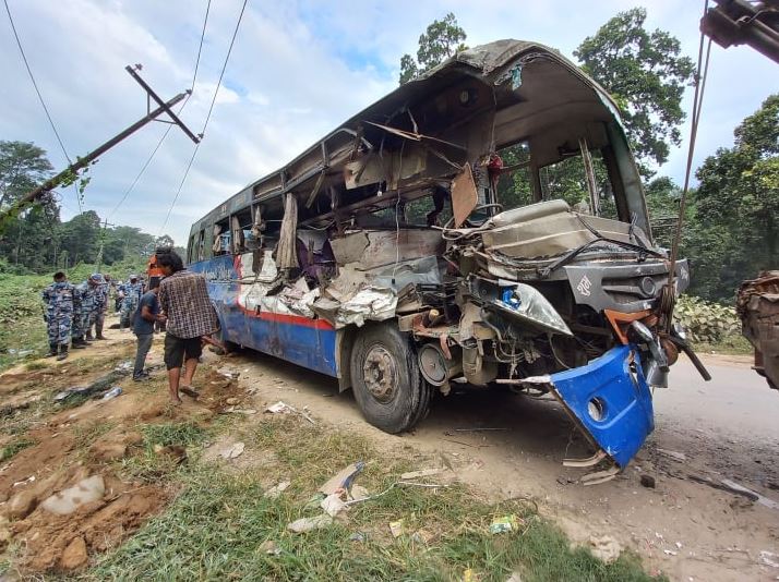 नवलपुर दुर्घटनाका मृतक र घाइतेहरुको पहिचान खुल्यो