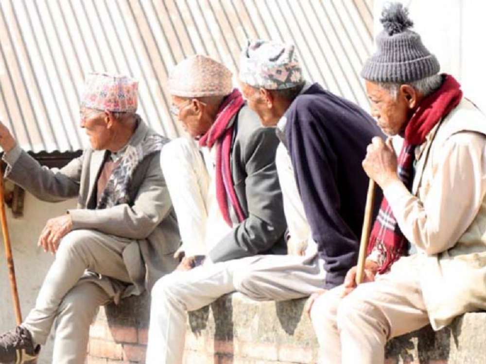 ७१ जना ज्येष्ठ नागरिक सम्मानित