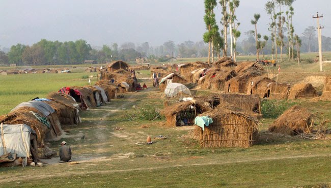 बिजुली नहुँदा सरकारले बनाइदिएको घरमा मुक्तहलिया बसेनन्