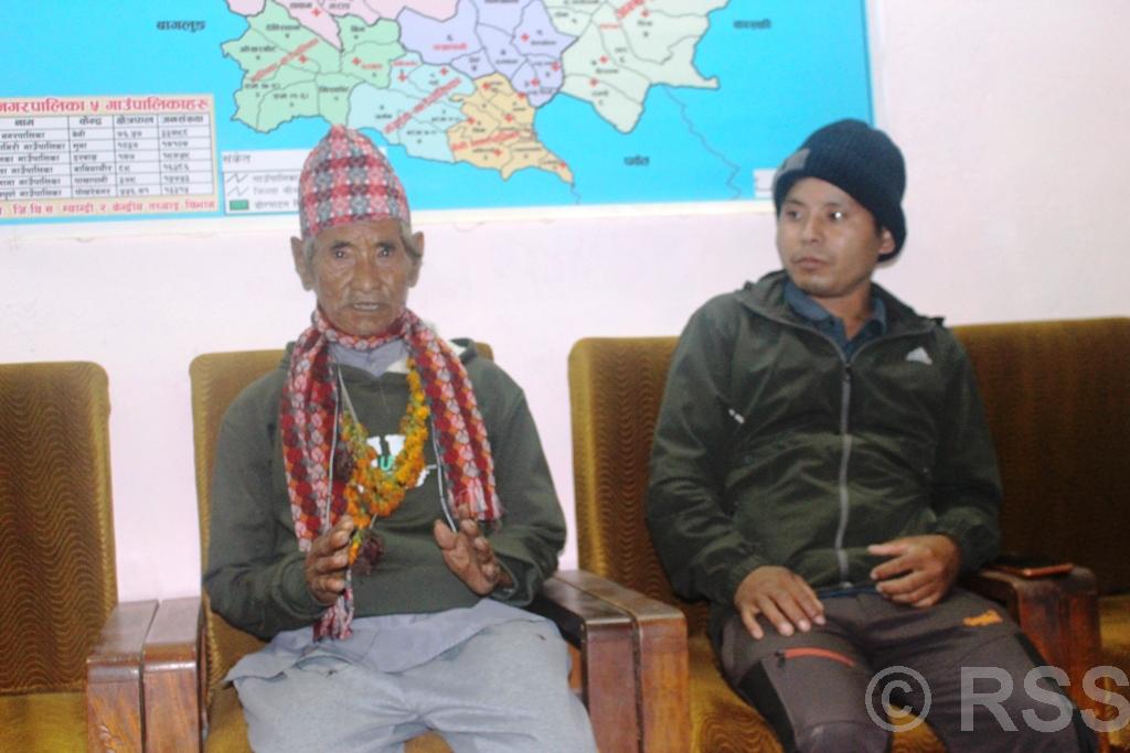 हराएको ५२ वर्षपछि आफन्तको सम्पर्कमा आए गङ्गाबहादुर
