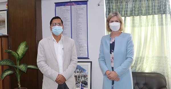 अर्थमन्त्री जनार्दन शर्मा र नेपालका लागि बेलायतका राजदुतबिच भेटवार्ता