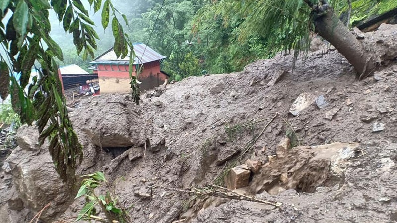 पाँचथरमा बाढीपहिरोमा परी मृत्यु हुनेको सङ्ख्या ३१ पुग्यो, ३ जना अझै बेपत्ता