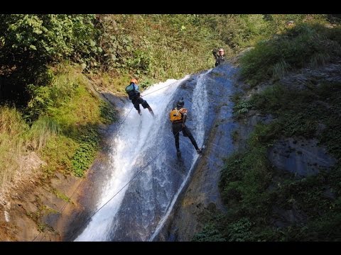 साहसिक खेलप्रेमीको रोजाइमा ‘क्यानोनिङ’