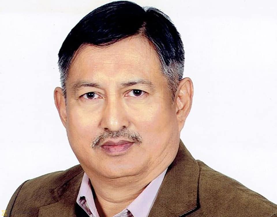 आफ्नै पार्टी र सरकार जोगाउन नसक्नेले यो सरकार ढलाउने धम्की नदिए हुन्छ :  गृहमन्त्री