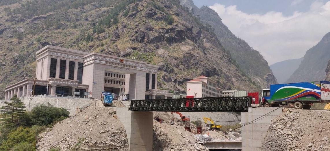 चीनका अध्यक्ष ली चान्शुको भ्रमणसँगै खुल्यो तातोपानी रसुवा नाका