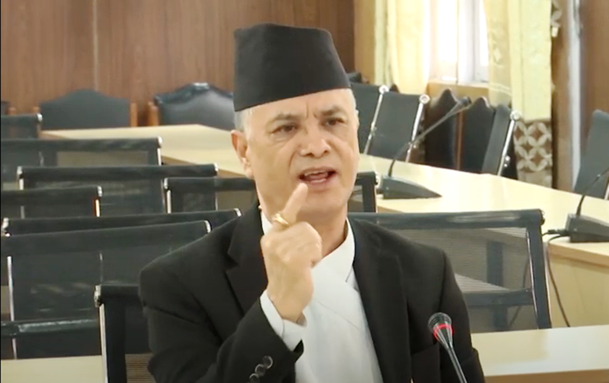 किन हस्ताक्षर गर्न मानेनन् त निलम्बित प्रधानन्यायाधीश चोलेन्द्रशम्शेर जबराले ?