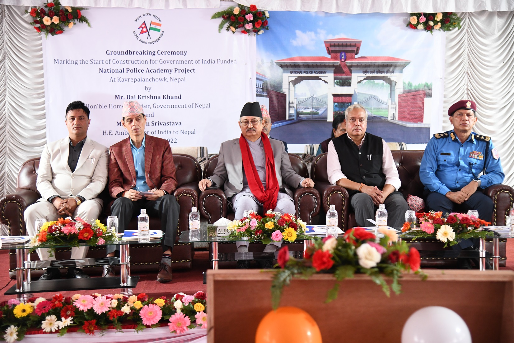 आपराधिक कार्यहरूलाई नियन्त्रण गर्न प्रहरी कर्मचारीहरूलाई विशिष्टीकृत तालिमहरू आवश्यक – गृहमन्त्री बालकृष्ण खाण