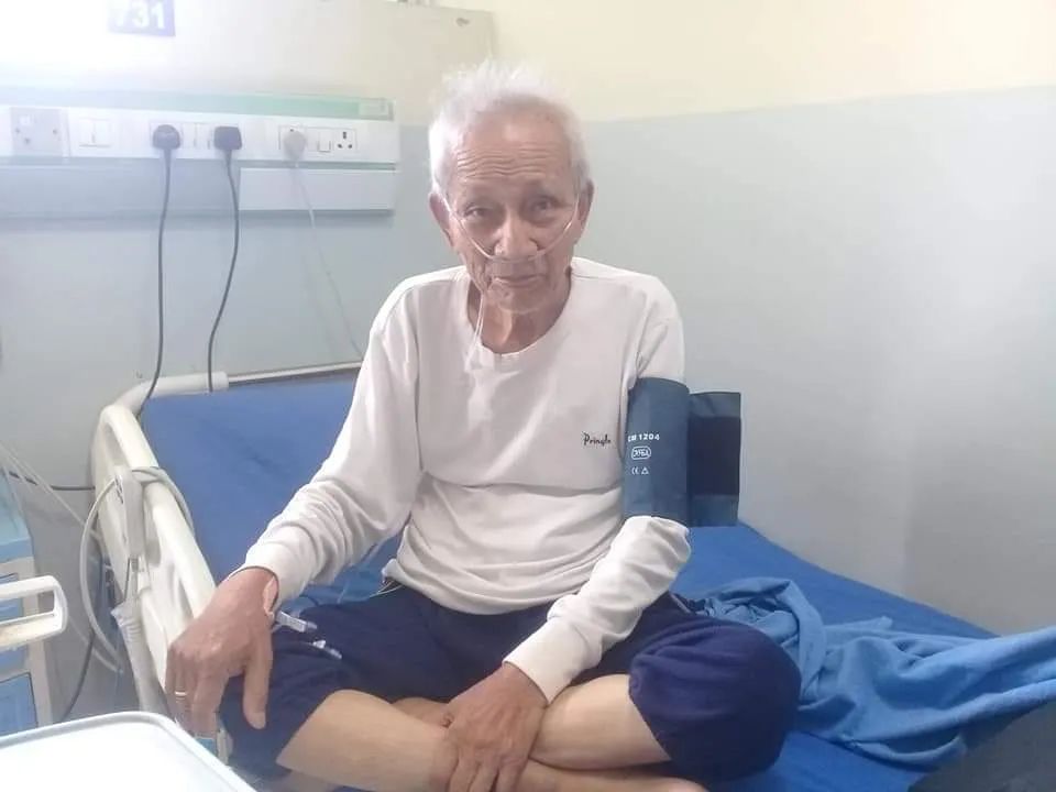 शताब्दी पुरुष सत्यमोहन जोशी अस्पताल भर्ना, डेङ्गीको सङ्क्रमण पुष्टि