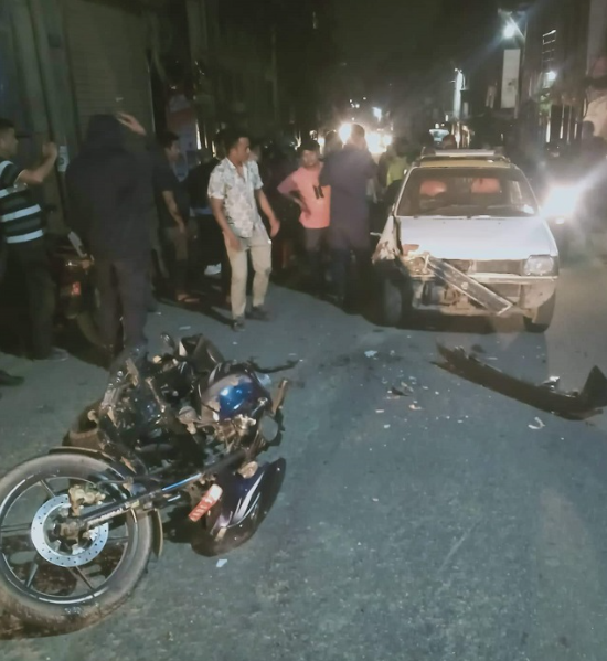 ट्याक्सीको ठक्करबाट मोटरसाइकल चालकको मृत्यु