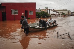 दक्षिणी ब्राजिलमा भारी वर्षाका कारण मृत्यु हुनेको सङ्ख्या ३९ पुग्यो