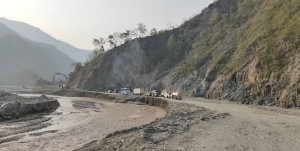 १५ घण्टापछि पुनः सञ्चालनमा आयो बीपी राजमार्ग