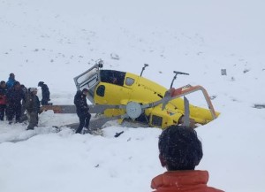 पर्यटकको उद्धारको लागि गएको अल्टिच्युट एयरको हेलिकोप्टर दुर्घटना