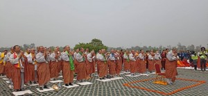 २ सय बौद्ध भिक्षु दक्षिण कोरिया देखि पैदल यात्रा गर्दै लुम्बिनी पुगे