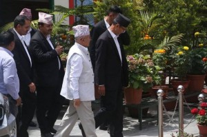 पतञ्जलि जग्गा प्रकरणमा माधव नेपाललाई ३५ लाख रुपैयाँ धरौटीमा छाड्न अदालतको आदेश