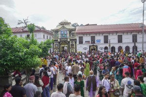 आज साउनको पहिलो सोमबार, देशभरका शिवालयमा भक्तजनको भीड