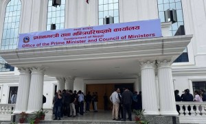 बालेनले गृहमन्त्री हटाउन दबाब दिएको भन्ने समाचार भ्रमपूर्ण : प्रधानमन्त्रीको सचिवालय