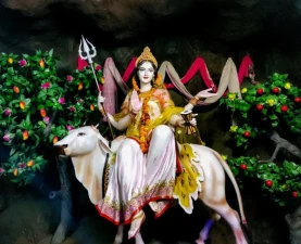 नवरात्रको आज आठौँ दिन आज महागौरी देवीको विधिपूर्वक पूजा आराधना गरिँदै