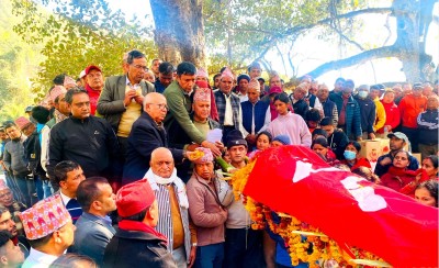 देशभक्त छोरो मर्दा देशै रूँदो रैछ...