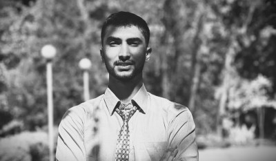 विपिन जोशीको सम्झनामा  दीप प्रज्वलन गर्दै जेनजी युवाहरू