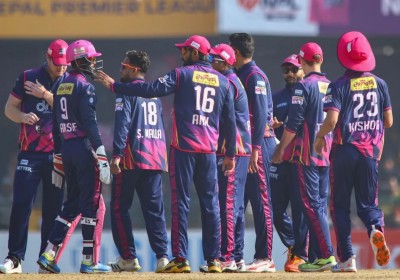 एनपिएल : काठमाडौँद्वारा जनकपुर सामु एक सय दुई रनको लक्ष्य प्रस्तुत