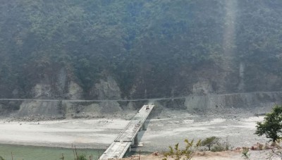 रामेछापको कोलन्जोर घाटमा पुल निर्माण सम्पन्न भएन