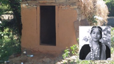 छाउगोठमा सुतेकी कमलाकाे सर्पको टाेकाइबाट मृत्यु