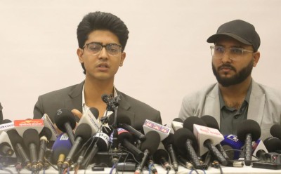 ‘बटमलाइन पूरा नभएसम्म निर्वाचनमा भाग लिन्नौँ’ - मिराज ढुंगाना