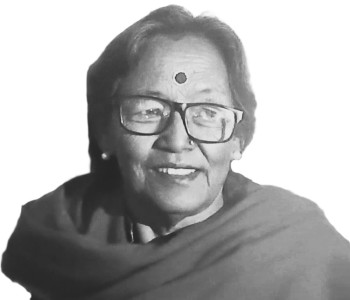 अभिनेता  निश्चल बस्नेतलाई मातृशोक