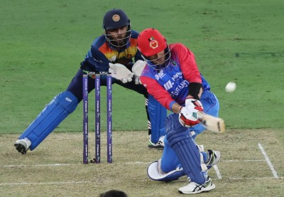 एसिया कप क्रिकेट : श्रीलङ्काको १ विकेट झर्यो 