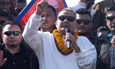 राजावादी आन्दोलनको नेतृत्व दुर्गा प्रसाईँले गर्दै