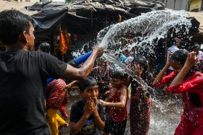 उत्तर प्रदेशमा पछिल्लो २ दिनमा चर्को गर्मीका कारण ३४ जनाको मृत्यु