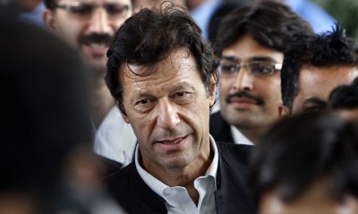 पाकिस्तानका पूर्वप्रधानमन्त्री इमरान खानलाई पक्राउ गर्न वारेन्टका साथ घरमै पुग्यो प्रहरी