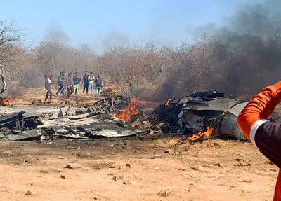 भारतमा दुई वटा सैनिक विमान आकाशमा ठोक्किएर दुर्घटना, एकको मृत्यु
