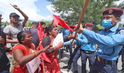 शान्तिवाटिकामा प्रहरी र मिटरब्याज पीडित बीच झडप