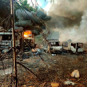 म्यान्मार सेनाको हवाई हमलामा बालबालिका सहित १०० जनाको मृत्यु