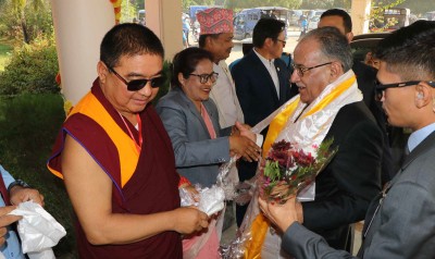 गुटेरेसलाई स्वागत गर्न प्रधानमन्त्री पुष्पकमल दाहाल ‘प्रचण्ड’ लुम्बिनीमा