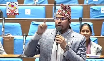 तत्काल गृहमन्त्री नियुक्त गर्न संसदबाट राप्रपाको दबाब