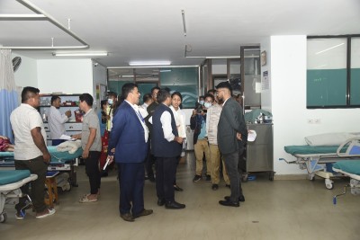 काठमाडौंका २ वटा अस्पतालमा महानगरको सिल