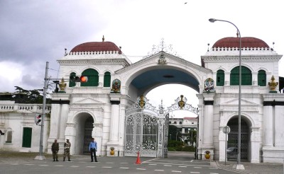 सिंहदरबार परिसरबाटै हरायो श्रम मन्त्रालयको गाडी