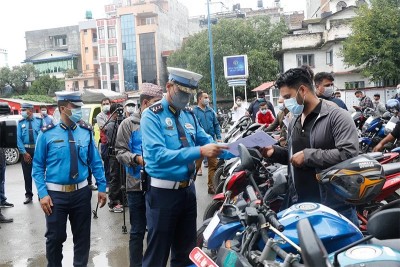 ट्राफिक प्रहरीद्धारा ८६ ओटा सवारी चालक अनुमति पत्र निलम्बनका लागि बिभागमा पत्राचार 