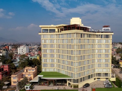 झम्सिखेलस्थित होटल भिवान्तामा शनिबार 'सन डाउन पुल पार्टी' आयोजना हुँदै