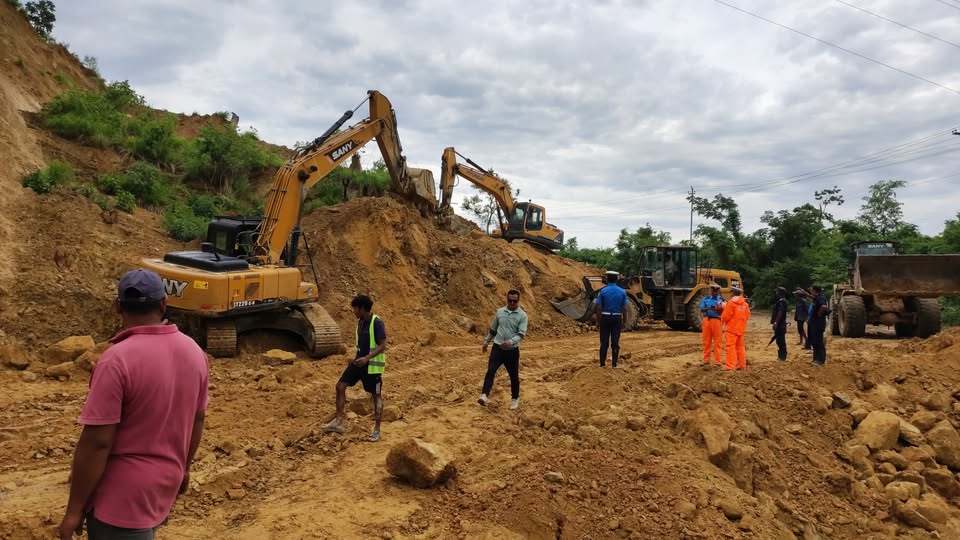 दाउन्ने-बर्दघाट खण्ड आवश्यक मर्मतपश्चात एकतर्फी सञ्चालनमा