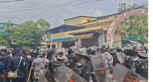 वीरगन्जको नारायणी अस्पतालमा उपचारको क्रममा कैदीको मृत्यु पछि तनाव, आफन्तद्धारा प्रदर्शन